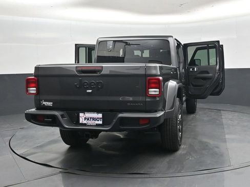 New 2026 Jeep Gladiator Sport AWD/4WD image 47