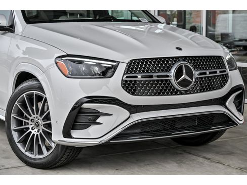 New 2026 Mercedes-Benz GLE 450 4MATIC Coupe image 2