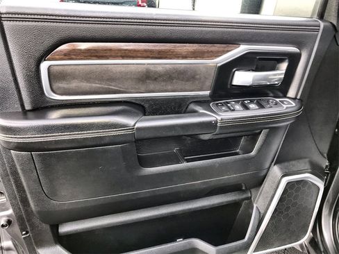 Used 2023 RAM 4500 Laramie image 13