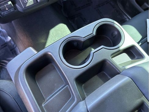 Used 2019 Chevrolet Silverado 1500 LT w/ All-Star Edition image 36