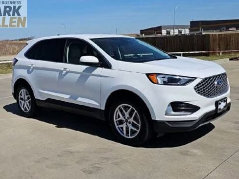 Used 2023 Ford Edge SEL w/ Cargo Accessory Package image 2