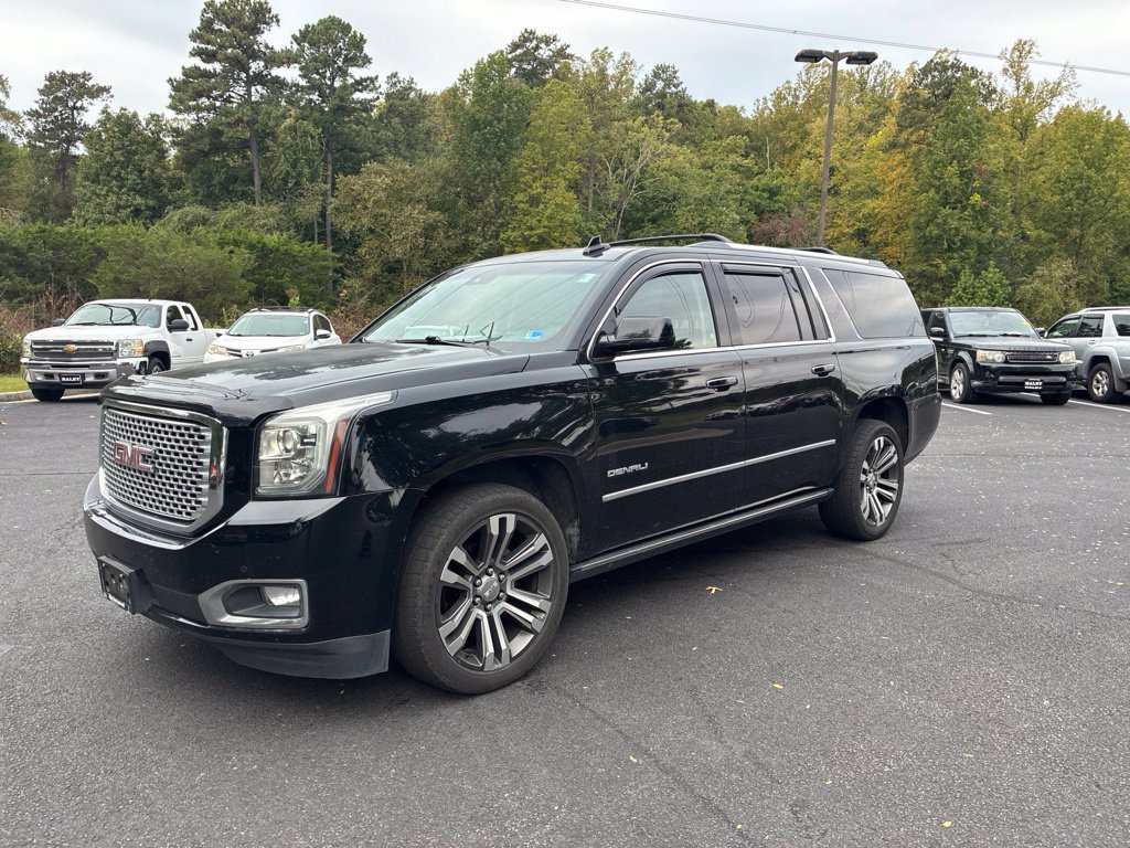 Used 2017 GMC Yukon XL Denali w/ Open Road Package AWD/4WD image 1