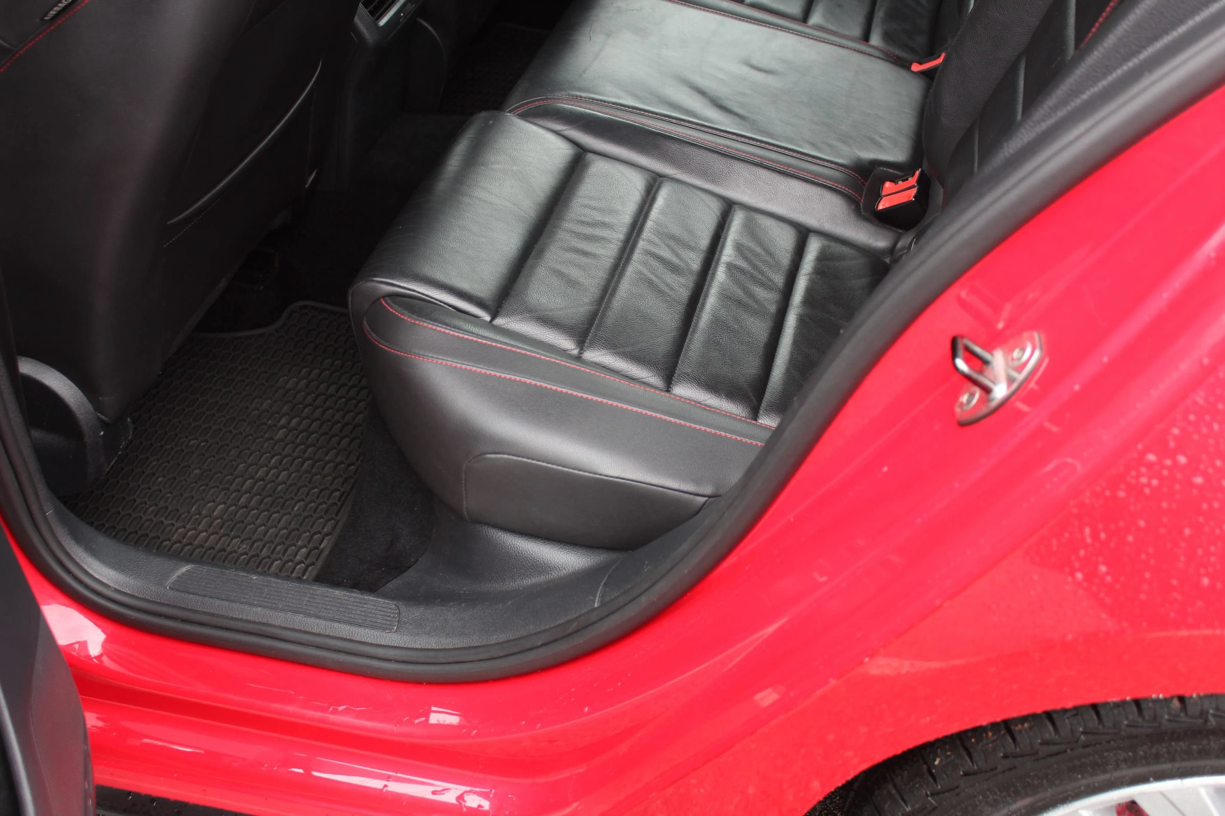 Used 2015 Volkswagen GTI Autobahn w/ Lighting Package (SEL) FWD image 13