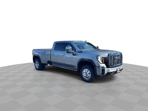 New 2026 GMC Sierra 3500 Denali Ultimate AWD/4WD image 2