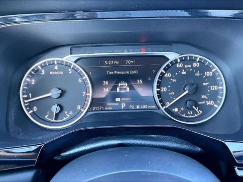 Certified 2024 Nissan Pathfinder SV image 24