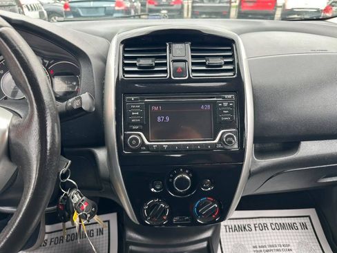 Used 2016 Nissan Versa Note SV FWD image 17