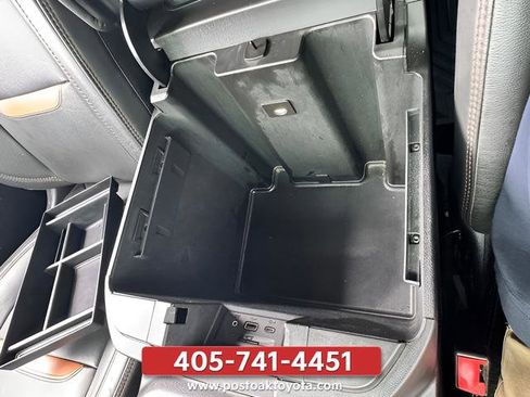 Used 2020 GMC Sierra 1500 AT4 w/ AT4 Premium Package AWD/4WD image 3