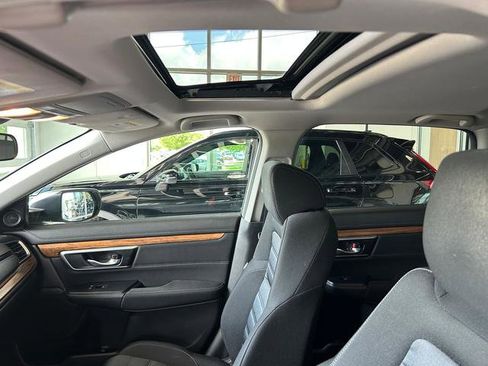 Used 2017 Honda CR-V EX image 16
