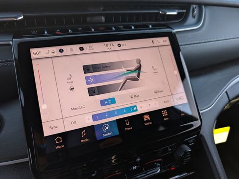 New 2025 Jeep Grand Cherokee Limited image 23