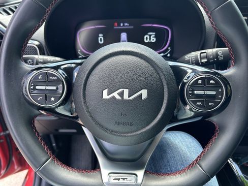 Used 2023 Kia Soul GT-Line FWD image 10