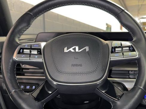Used 2023 Kia Telluride EX X-Line image 29