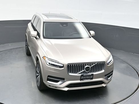 Used 2024 Volvo XC90 B5 Core image 21