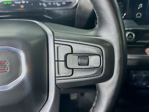 Used 2025 GMC Sierra 1500 SLT RWD image 24