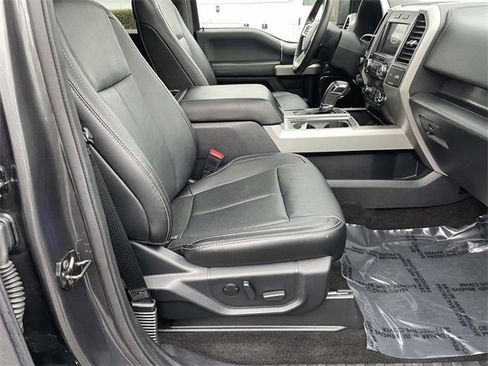 Certified 2019 Ford F150 Lariat image 29