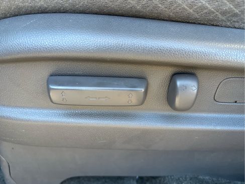 Used 2017 Honda Odyssey LX image 9