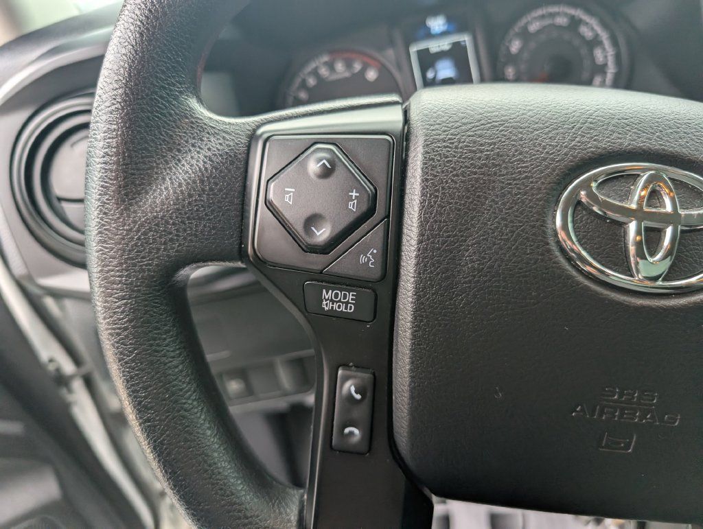 Used 2022 Toyota Tacoma SR RWD image 16