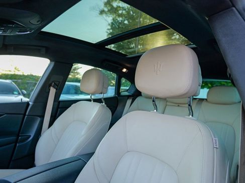 Used 2022 Maserati Levante GT image 22