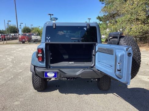 New 2025 Ford Bronco Raptor image 9