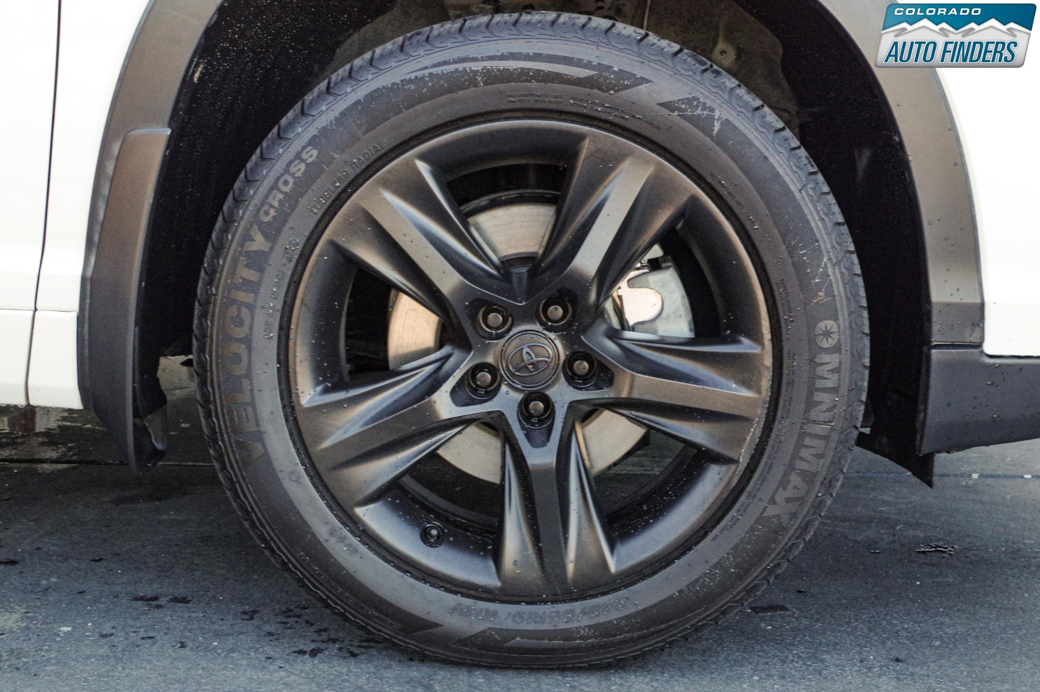 Used 2019 Toyota Highlander Limited Platinum AWD/4WD image 26