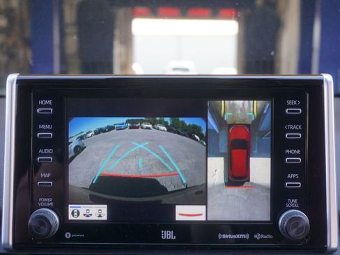 Used 2019 Toyota RAV4 Limited w/ Advanced Technology Package AWD/4WD image 11
