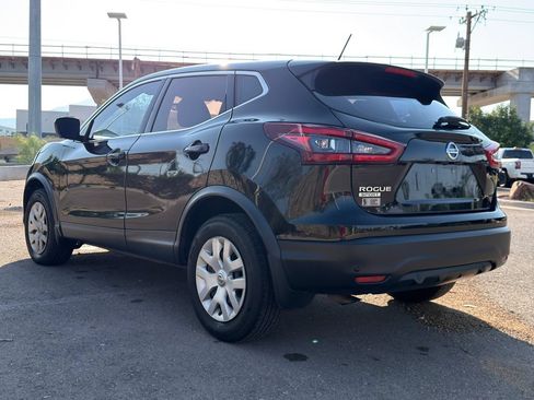 Used 2020 Nissan Rogue Sport S FWD image 3