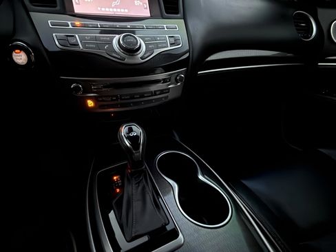 Used 2019 INFINITI QX60 Luxe image 40