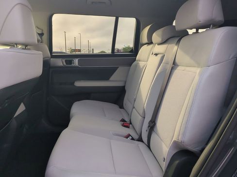 New 2026 Hyundai Santa Fe SE image 17