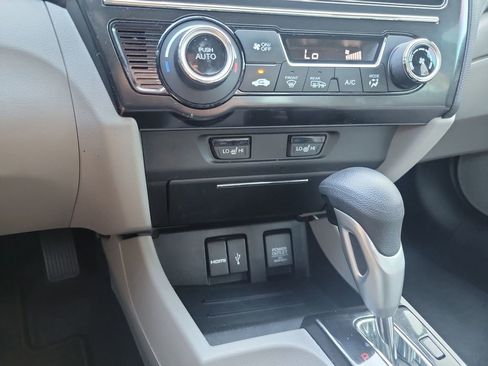 Used 2015 Honda Civic EX-L image 31