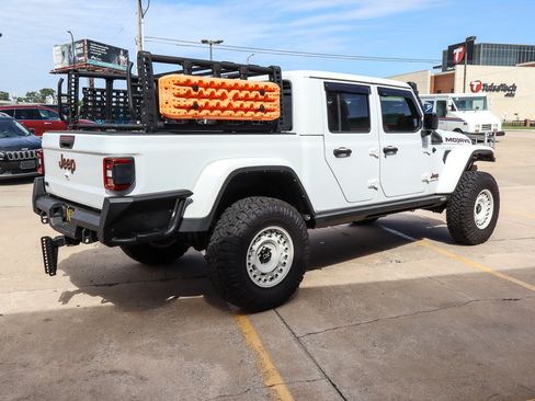 Used 2021 Jeep Gladiator Mojave AWD/4WD image 5