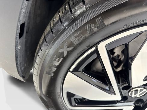 Used 2025 Volkswagen Atlas SEL AWD/4WD image 93