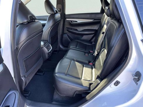 Used 2019 INFINITI QX50 Essential w/ Premium Heat Package AWD/4WD image 11