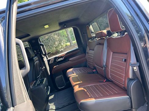 Used 2024 GMC Sierra 2500 Denali Ultimate AWD/4WD image 49