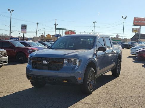 New 2026 Ford Maverick Tremor image 2