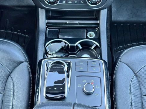 Used 2019 Mercedes-Benz GLS 550 4MATIC w/ Driver Assistance Package image 16