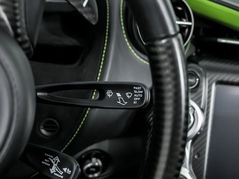 Used 2022 McLaren 765LT image 31