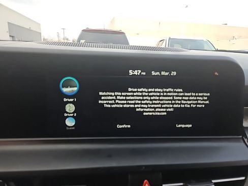 Used 2024 Kia Seltos S image 12