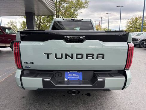 Used 2024 Toyota Tundra Platinum AWD/4WD image 14