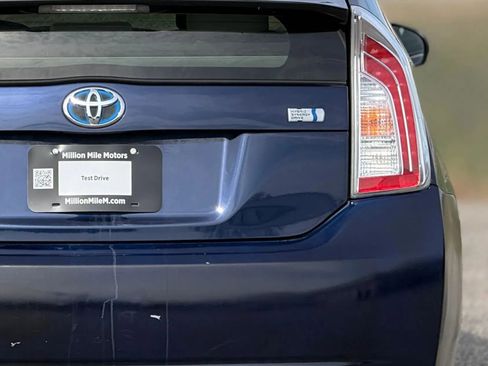 Used 2013 Toyota Prius One image 14