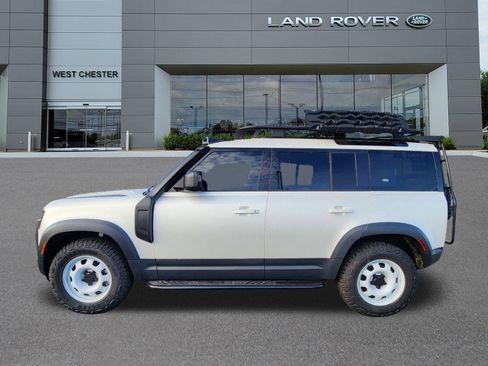 Used 2024 Land Rover Defender 110 S image 3