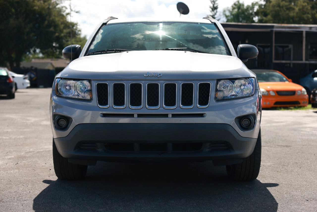 Used 2014 Jeep Compass Sport w/ Power Value Group FWD image 17