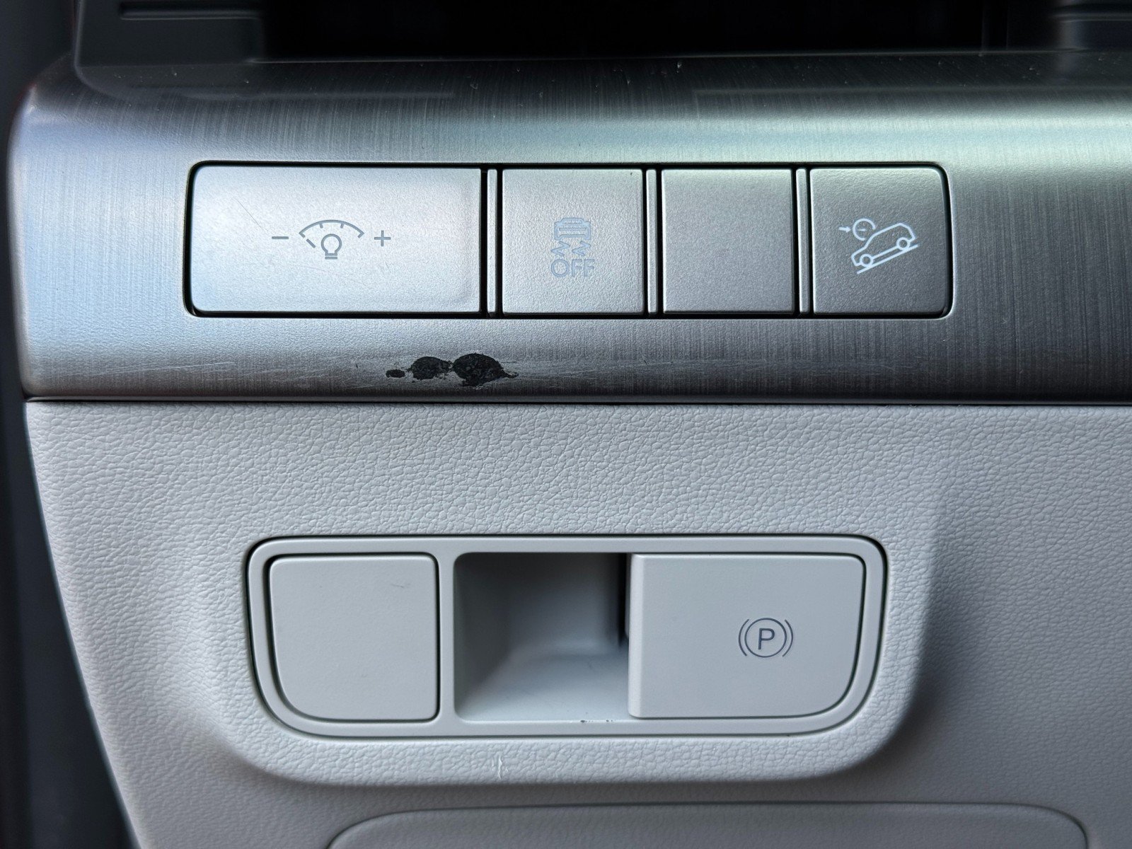 Used 2024 Hyundai Kona SEL FWD image 16
