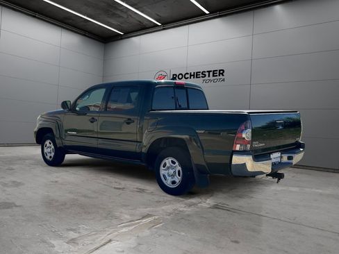 Used 2012 Toyota Tacoma 2WD Double Cab w/ SR5 Pkg image 3