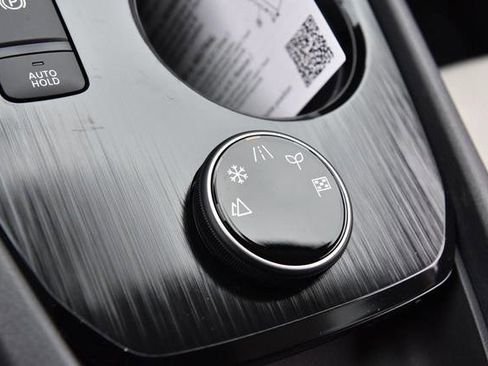 New 2026 Nissan Rogue SV image 20