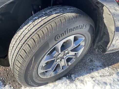 New 2025 Ford Maverick XLT image 11