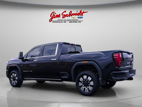 Used 2025 GMC Sierra 2500 Denali w/ Denali Reserve Package image 4