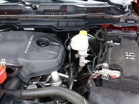 Used 2014 RAM 1500 Laramie AWD/4WD image 40