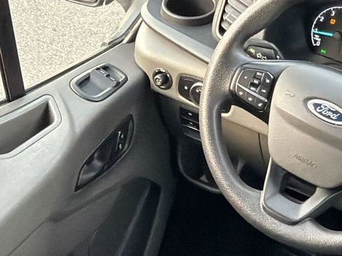 Used 2024 Ford Transit 350 XLT image 23