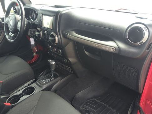 Used 2016 Jeep Wrangler Sport AWD/4WD image 24