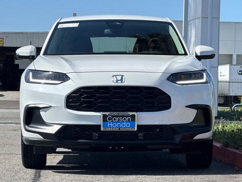 Certified 2025 Honda HR-V LX image 6