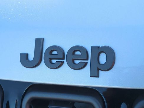 New 2026 Jeep Compass Latitude AWD/4WD image 12